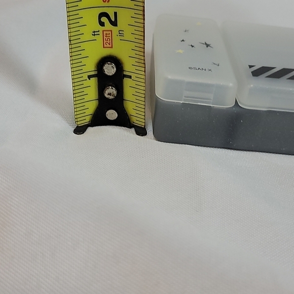 NWOT Rilakkuma Hard Cover Pencil Brush Case - Picture 9 of 10